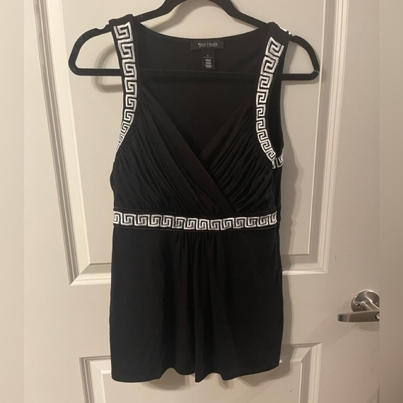 White House Black Market Tops - White House‎ Black Market Women’s top